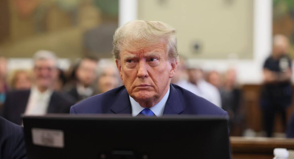 Donald Trump labels New York fraud case a 'scam' as trial begins