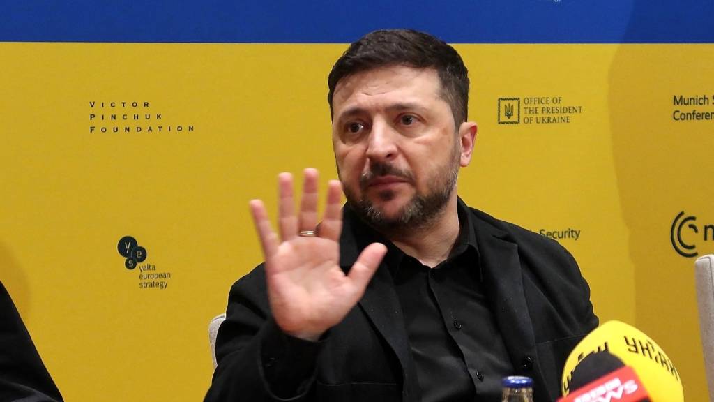 Russia-Ukraine peace talks break down as both sides hold firm on demands