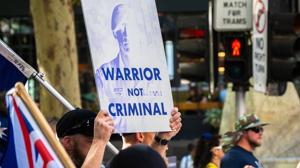 A rally for, and against, Ben Roberts-Smith was a poor use of my limited time on this earth (in photos)