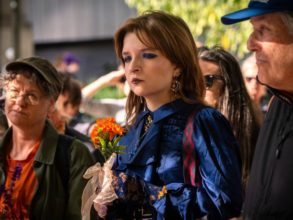 'They’ve been through hell': At the vigil for slain teenager Isla Bell