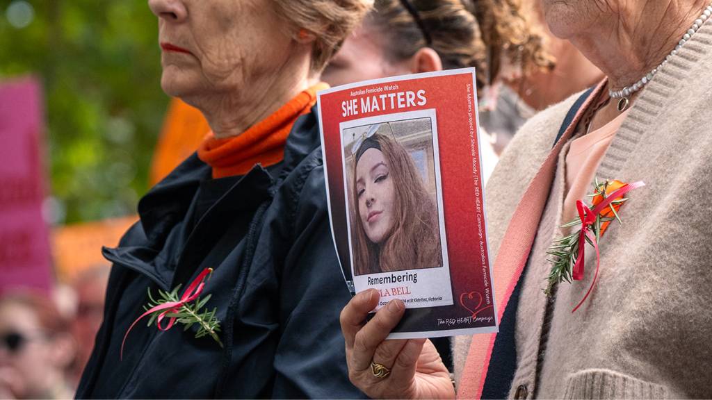 ‘They’ve been through hell’: At the vigil for slain teenager Isla Bell, there was grief, despair and moments of joy