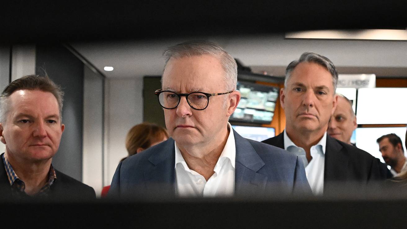 While it is electorally dominant, there's a cloud over Labor as the faithful gather in Adelaide for its annual conference.