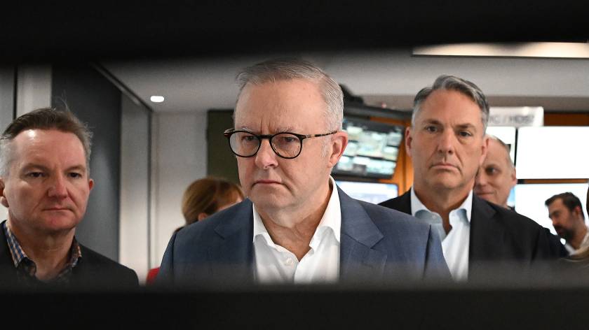 Labor's Adelaide gathering clouded by fears of power without punch