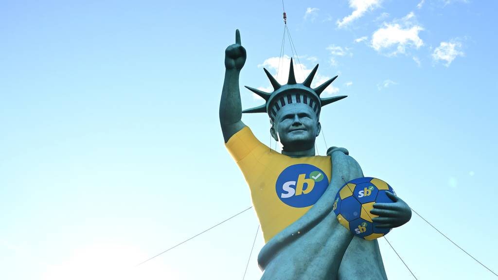 Australia’s Sports Fields Morphing into Betting Arenas as Billions Change Hands