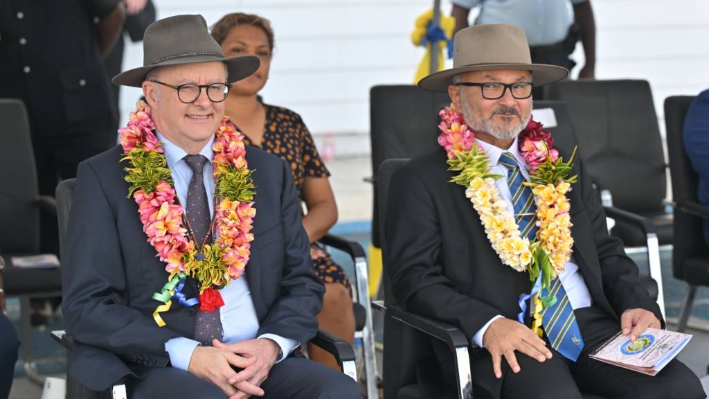 PM hosts Pacific leaders at Origin decider amid China concerns