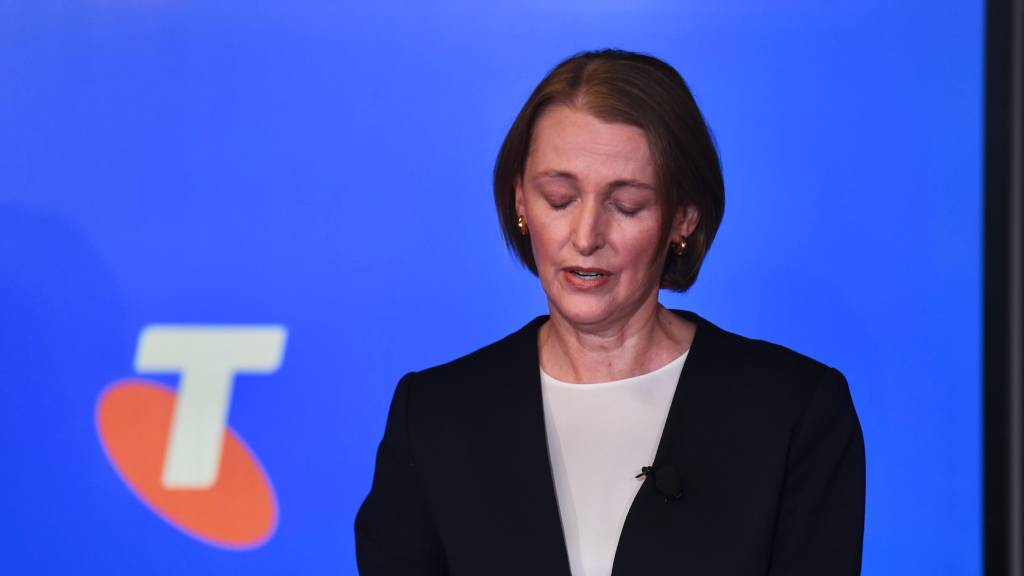 Telstra bosses set for Canberra grilling over outage