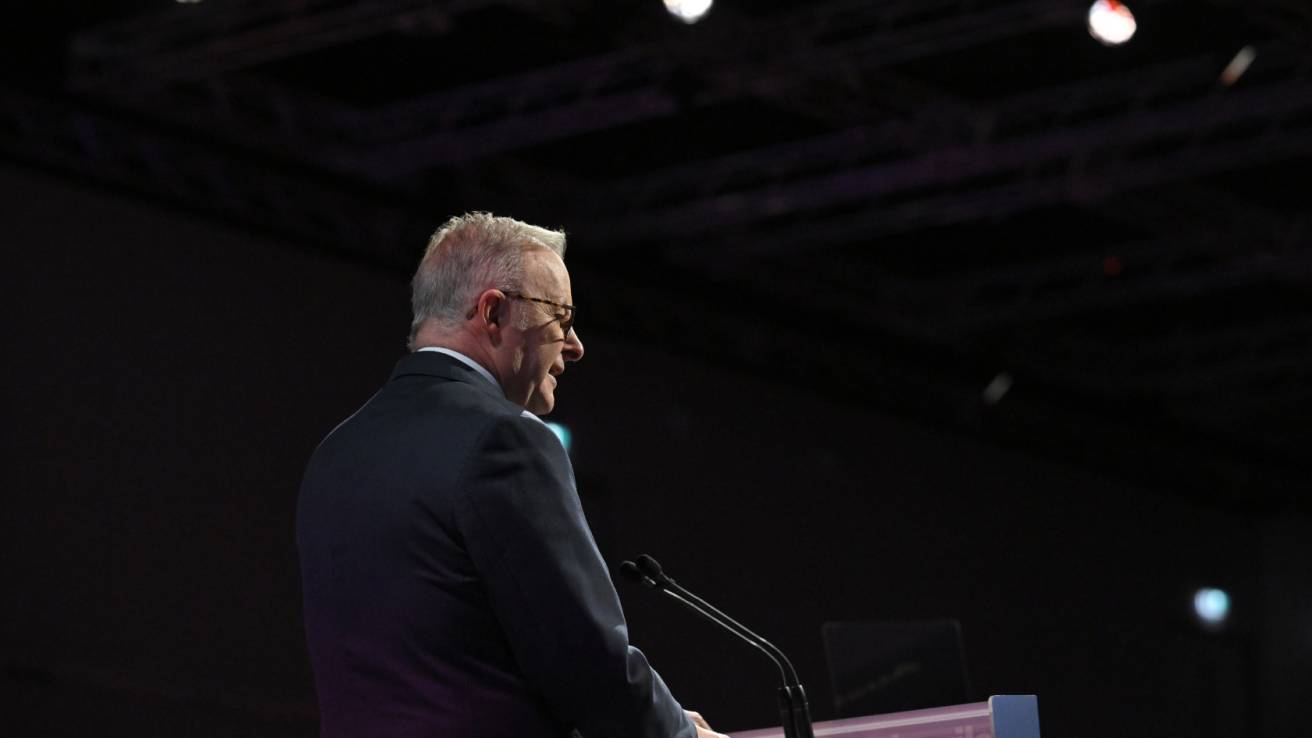 Albanese prepares to fight cabinet over data centres and insurance