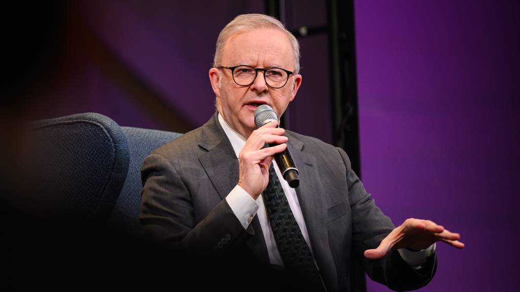 Labor Urged to Embrace 'Anti-Wealth' Stance, Defy News Corp Pressure