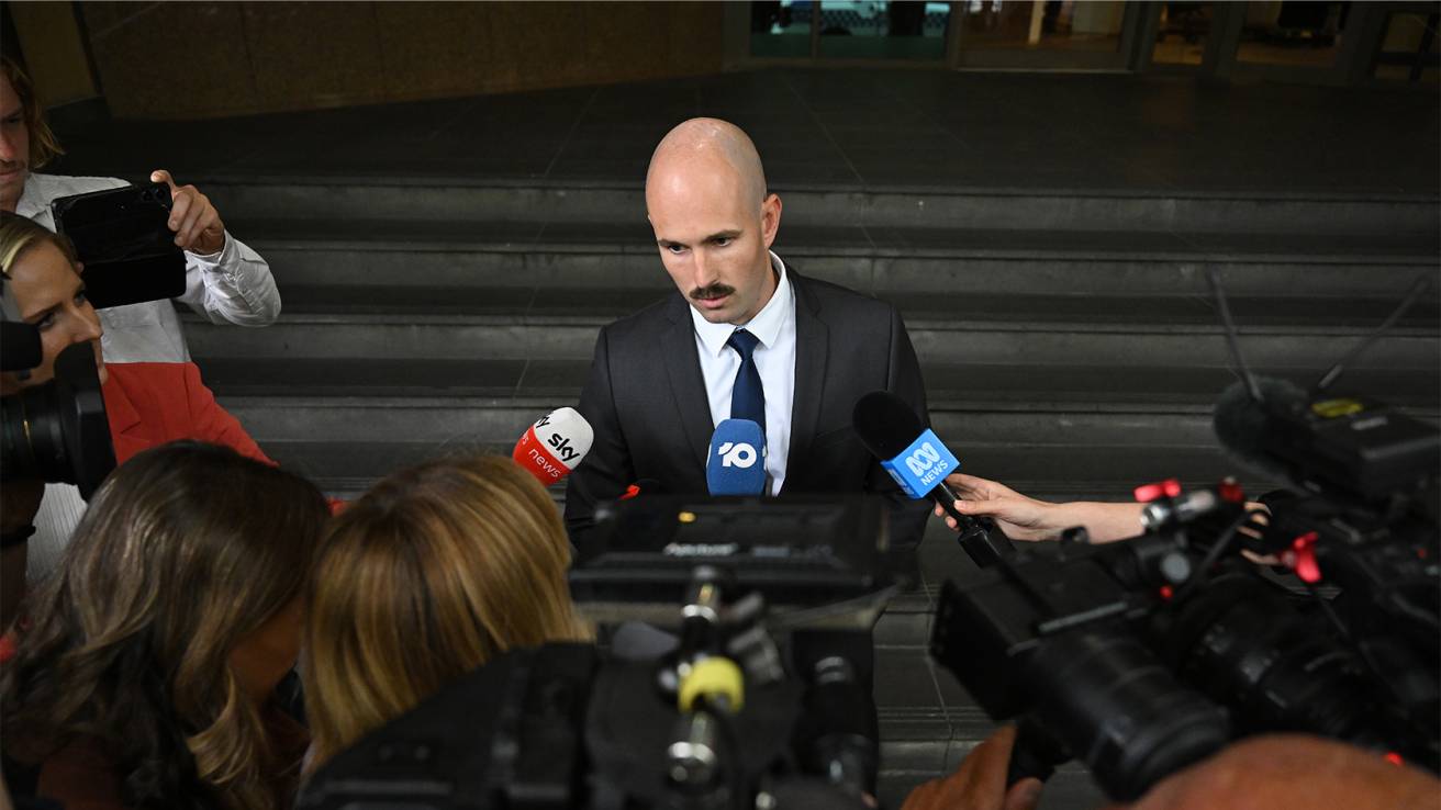 Could the White Australia Party succeed in challenging its ban?